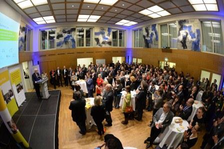 Rund 170 Gäste von Jugendverbänden und Institutionen der nationalen und internationalen Jugendarbeit kamen zum 7. Parlamentarischen Abend in die Landesvertretung Saarland. Foto: David Ausserhofer